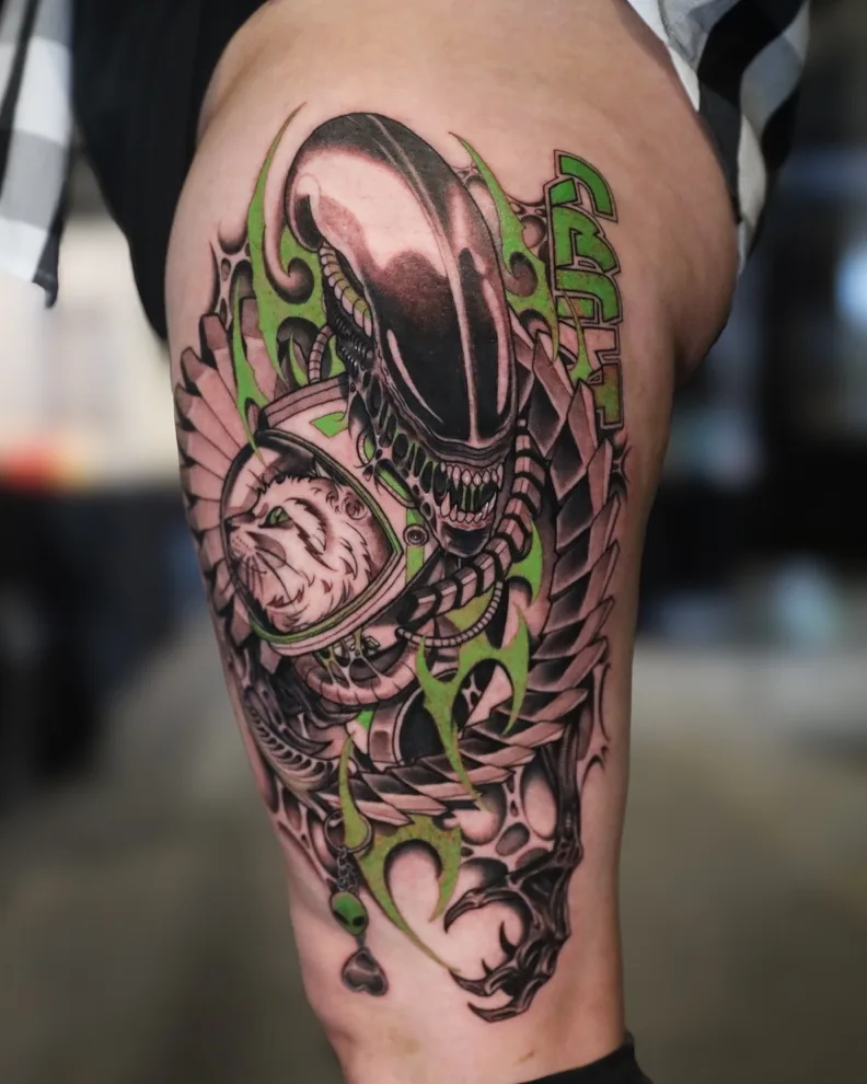 Xenomorph with astronaut cat, green — cyberpunk anime tattoo by Alex Roze, Kelowna
